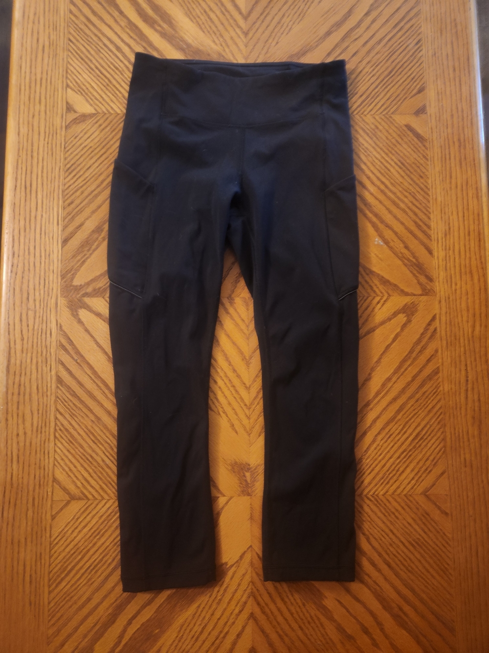 Lululemon Black Cropped Leggings